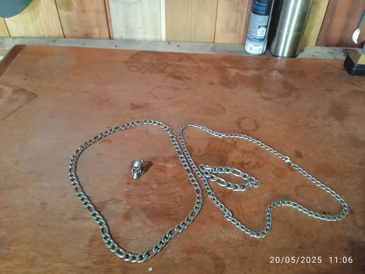 Duas correntes, pulseira e anel caveira aço inox