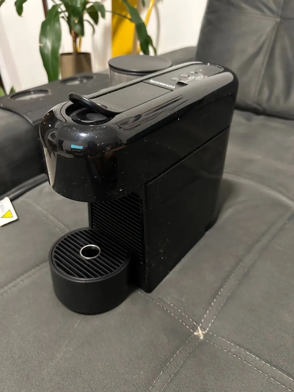 Máquina de Café Nespresso Essenza Plus  - Foto 2