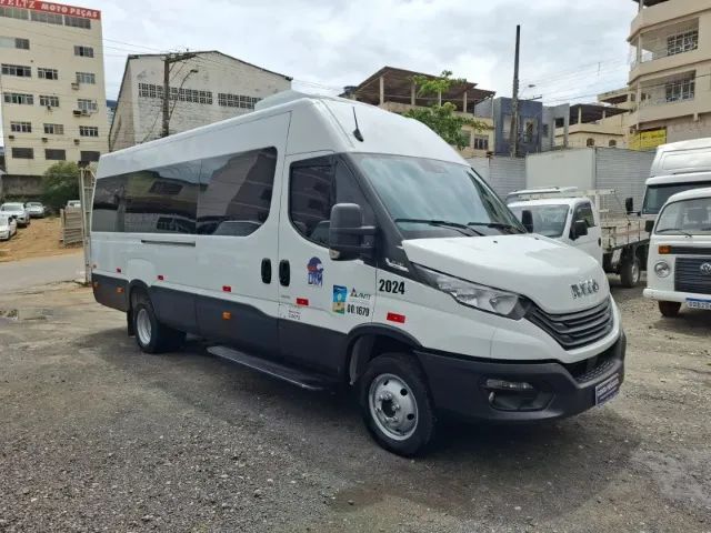 Iveco Daily 50-180 MiniBuss Turismo 2025 - Foto 2