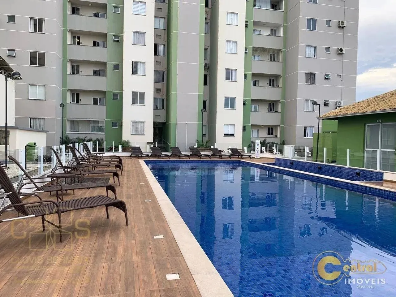 Apartamento com 2 quartos no Residencial Liara em Balneário Piçarras