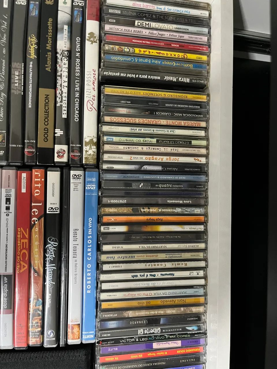 Desapego Kit CDs e DVDs  - Foto 3