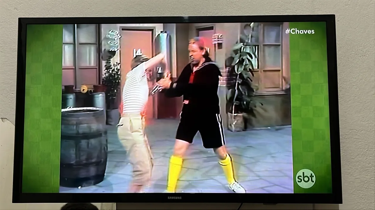 TV Samsung un32j4300ag