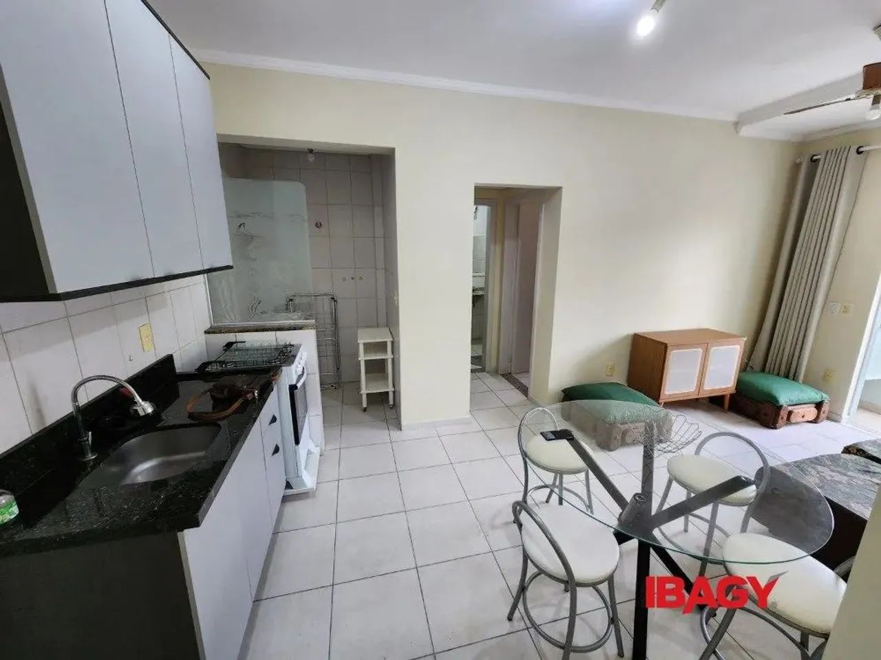 Excelente Apartamento 1 dormitório(s) em Canasvieiras - Florianópolis - Foto 2