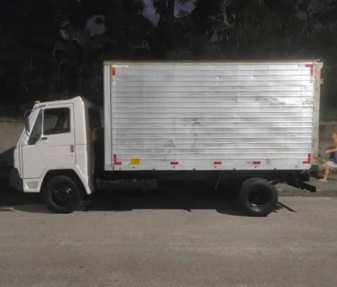 Caminhão 3/4 Agrale  - Foto 4