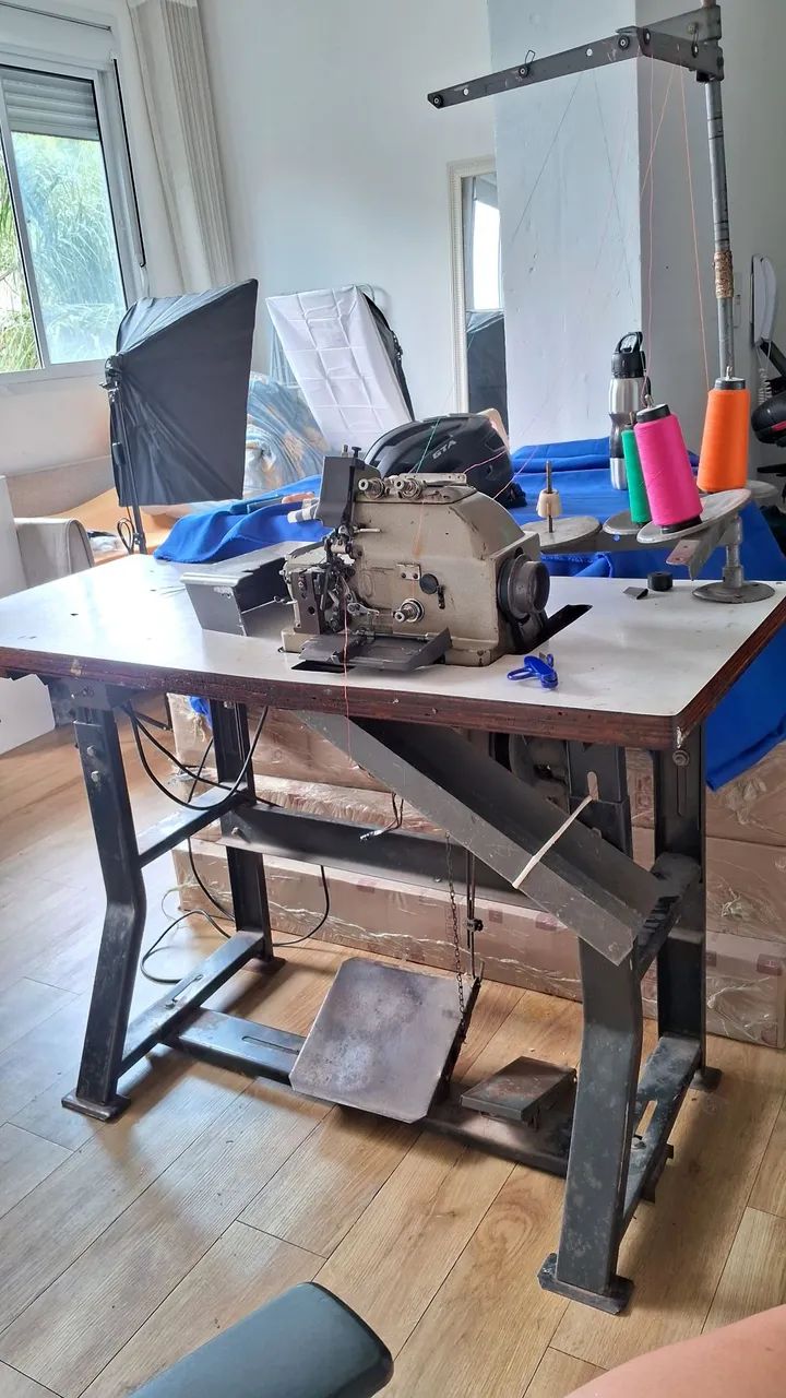 Máquina interlock / Overlock 