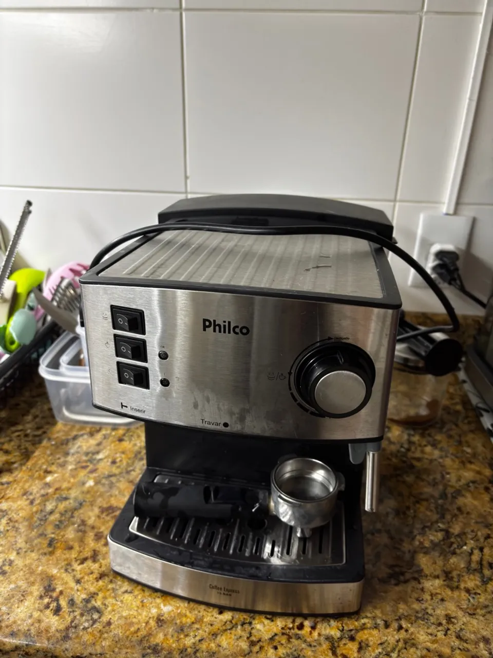 Cafeteira Expresso Philco leia o anúncio