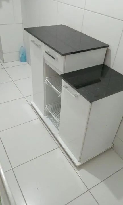 Armário de Cozinha com fruteira