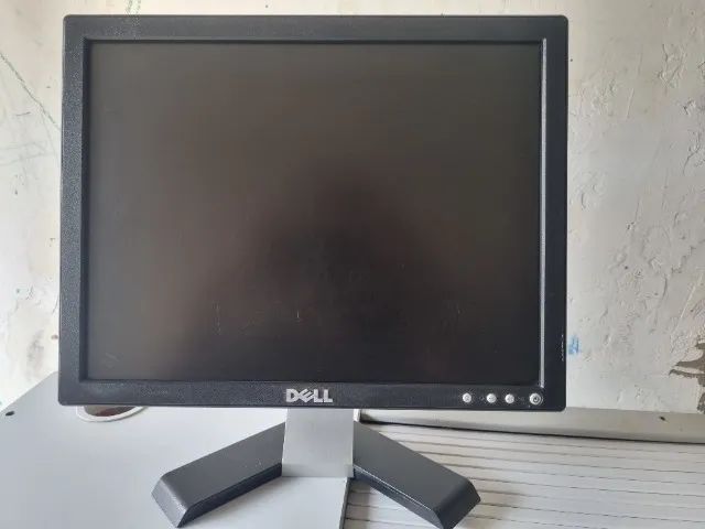 Dell E157FPC 15 LCD Square Monitor - It's cheaper64396503876355120