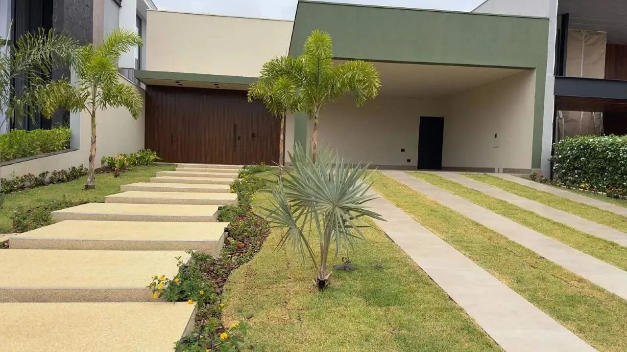 Casa á venda no Condomínio Baronesa