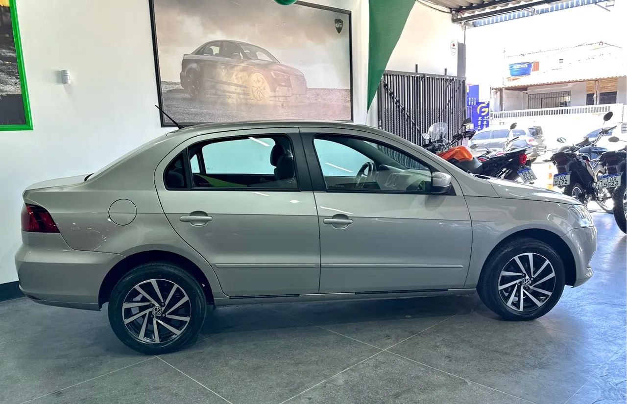 VOLKSWAGEN VOYAGE 1.0 FLEX - 2014 - Foto 5