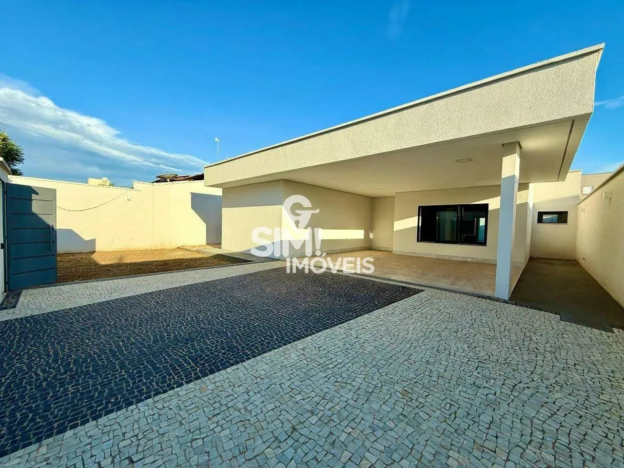 CASA NA 603 SUL 3 SUITES COM PISCINA