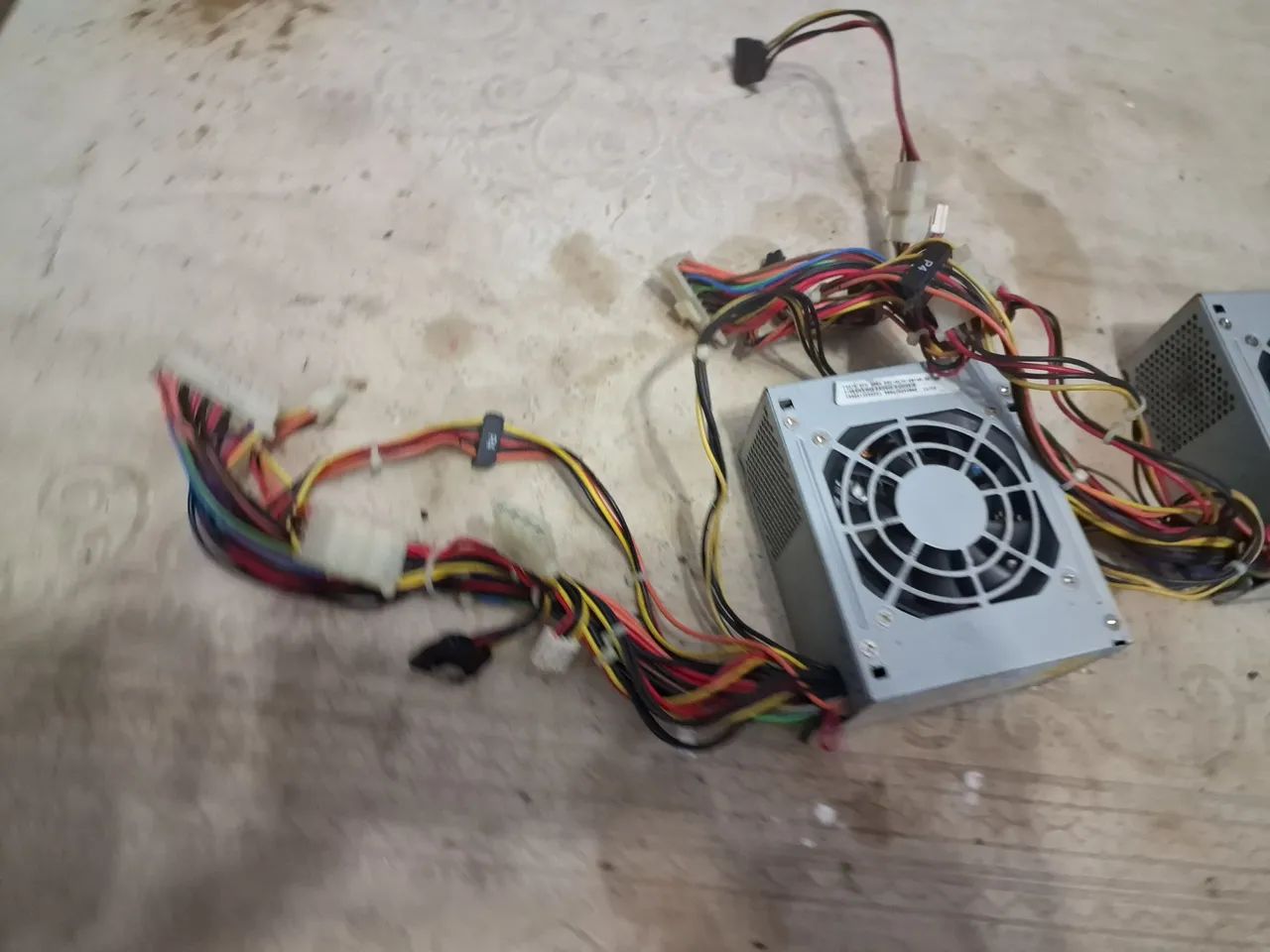  Mini Fontes de PC - Diversos Modelos 300w.valor unitario  - Foto 3