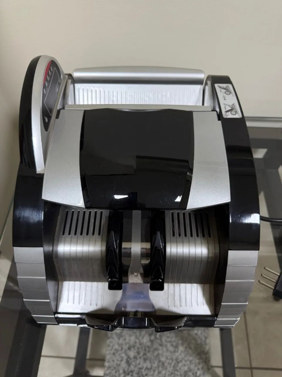 Maquina de contar dinheiro Bill Counter OR-2020 perfeito estado