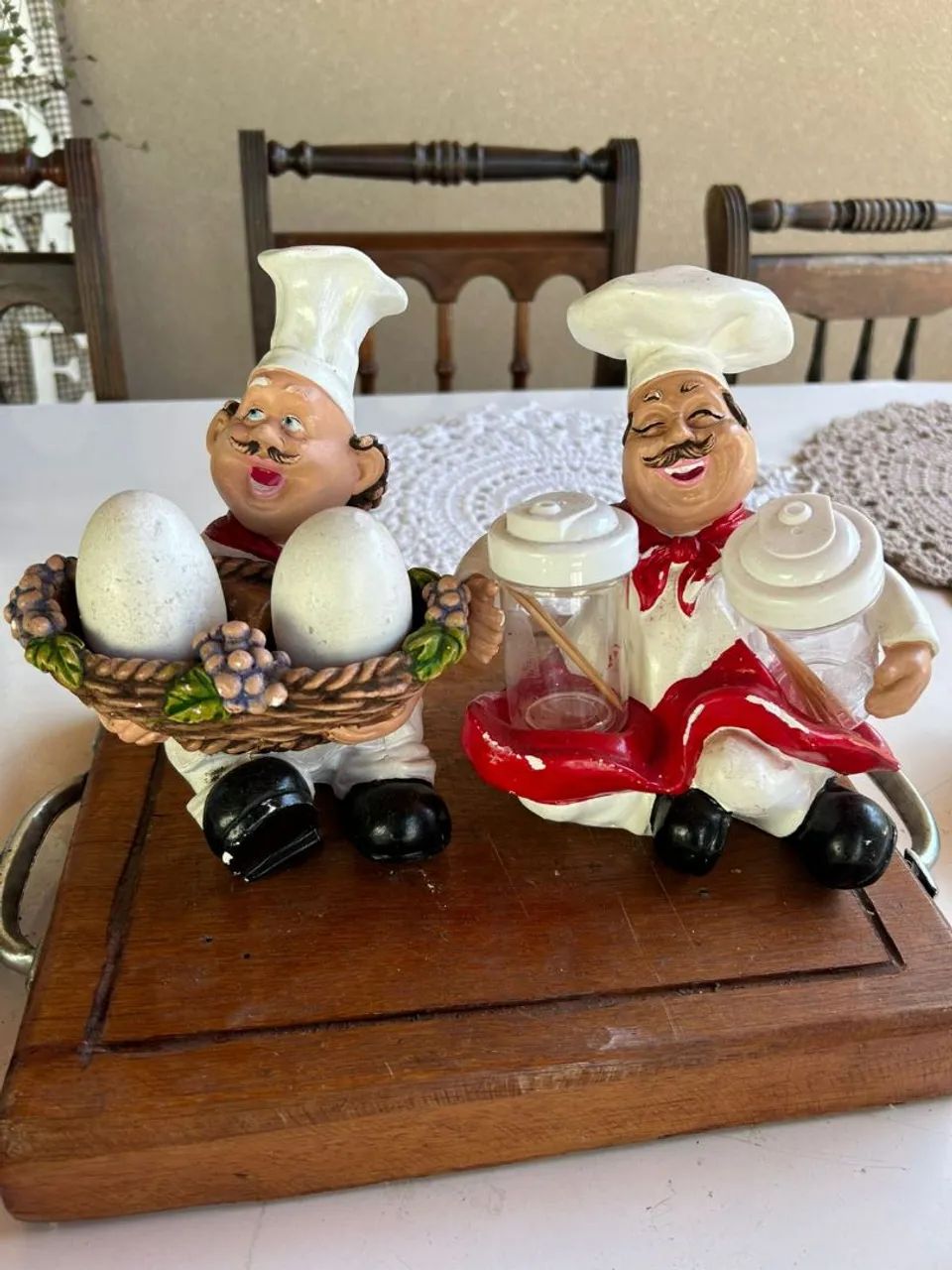Conjunto Porta-Condimentos e Ovos Decorativo - Chefs de Cozinha Retrô