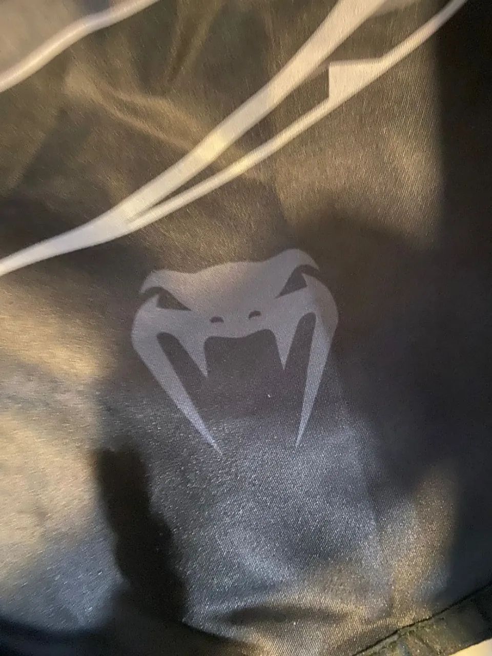 Bermuda Venum Original - Ideal para Treinos e Lutas - Foto 2