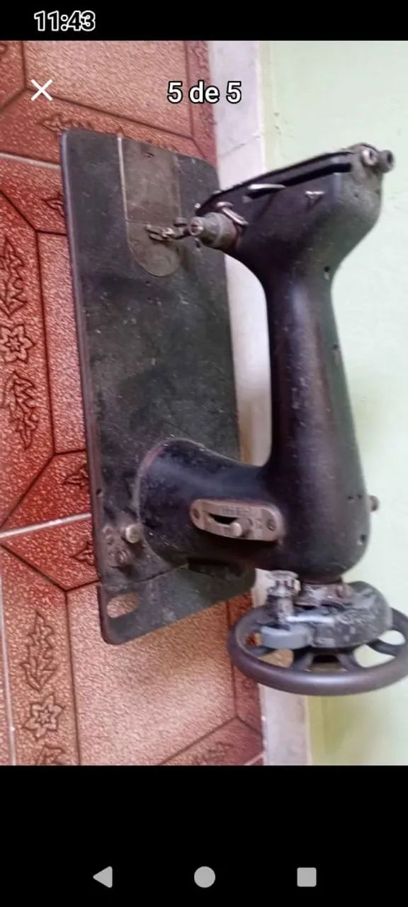 Máquina costura Singer antiguidade - Foto 2