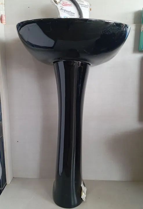 Conjunto de banheiro preto - vaso, pia e torneira - Foto 5