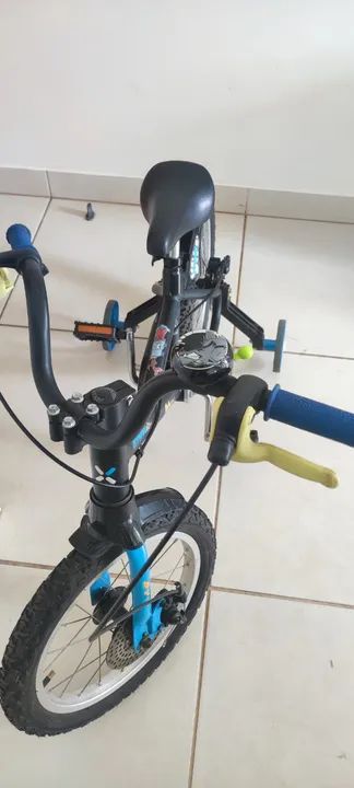 Bicicleta Infantil Aro 16 Pirabike Btwin - Usada - R$300 - Foto 3