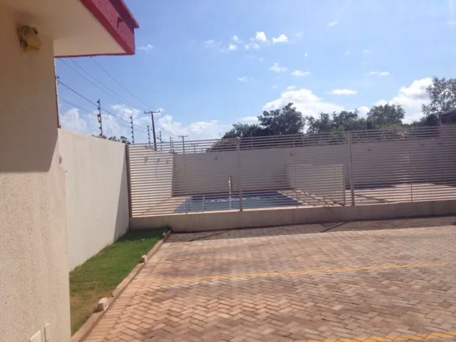 ALUGA APARTAMENTO COM 02 DORMITÓRIOS NO RESIDENCIAL MIRAGEM