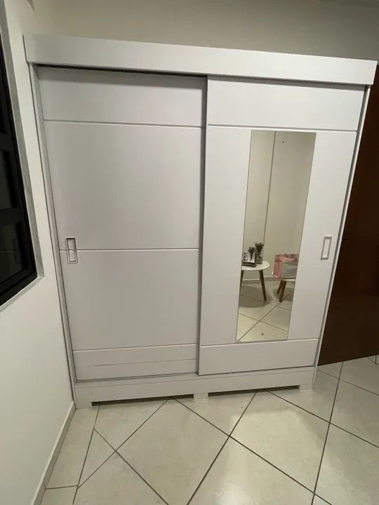Guarda roupas 2 portas com espelho 