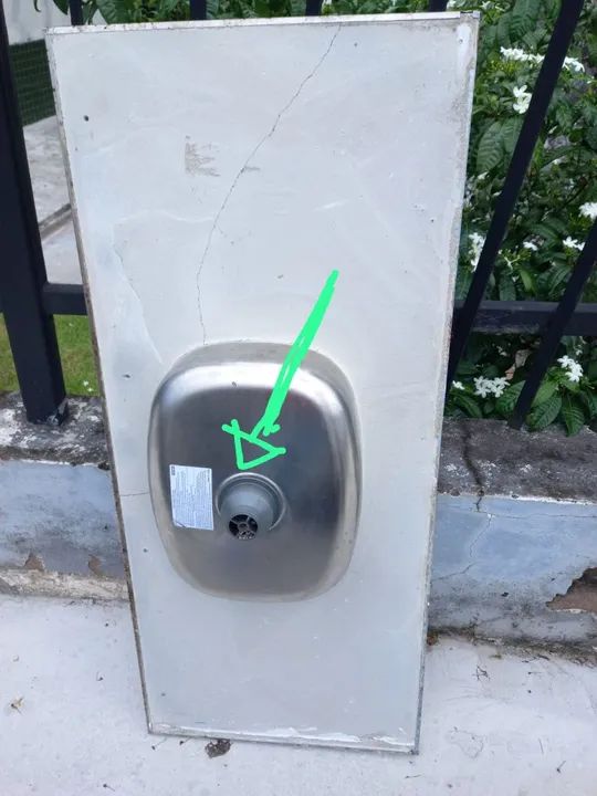 Tampo de pia inox com válvula 1,20x0,60 - Foto 2