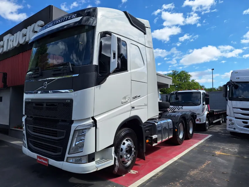 Volvo FH500 6x4 20/21 mola Selectrucks.