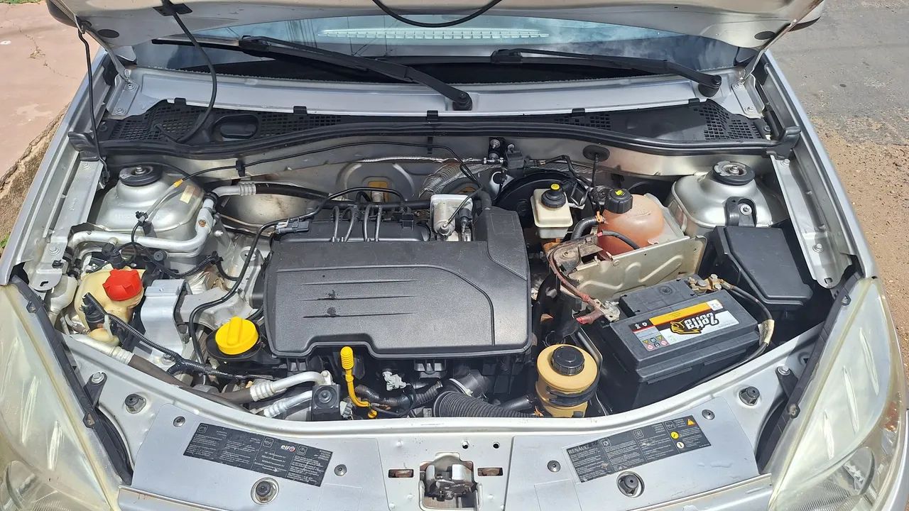 Renault Sandero 2010 1.0 - Econômico e Espaçoso! - Foto 7