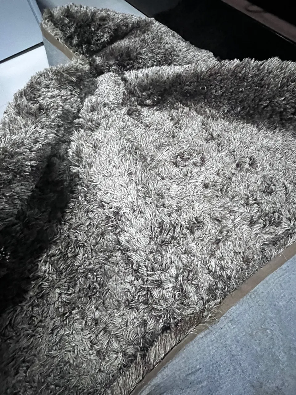 Tapete Felpudo Cinza para Decoração