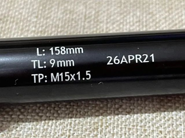 Eixo Boost dianteiro Maxle Stealth, NOVO !!!  - Foto 3