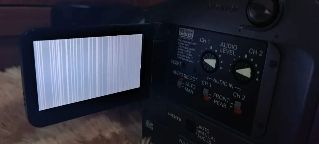 Filmadora Panasonic Hmc70P para transmissão e gravação - Foto 6