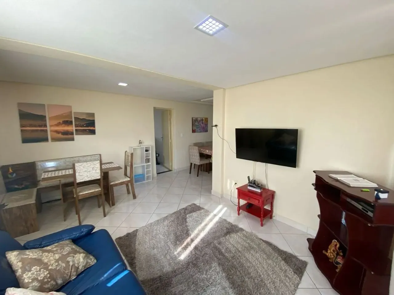 Apartamento à venda em Praia Grande-SP, no bairro Ocian, com 3 quartos, sala, banheiro e 1
