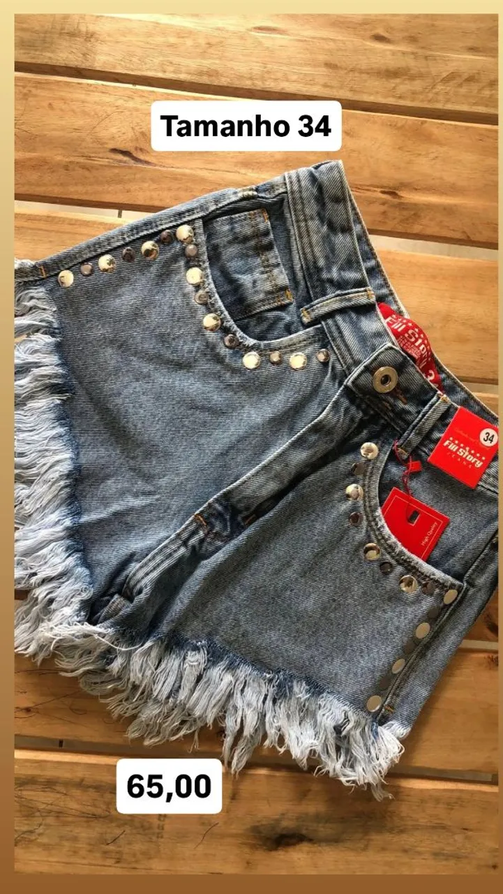 Short Jeans Destroyed com Detalhes