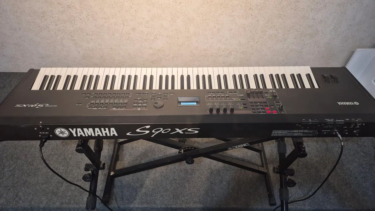 Teclado Yamaha S90xs - Instrumentos musicais - Centro, Fortaleza