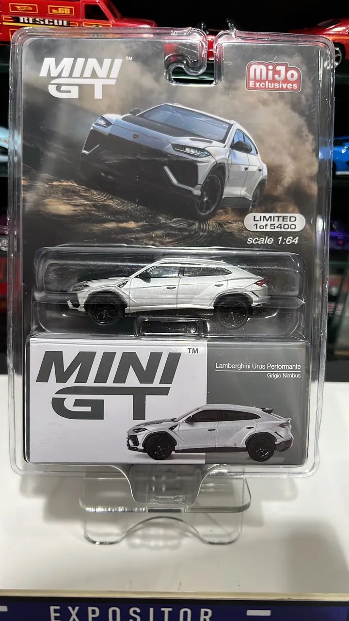 Lamborghini Urus Mini GT 1:64