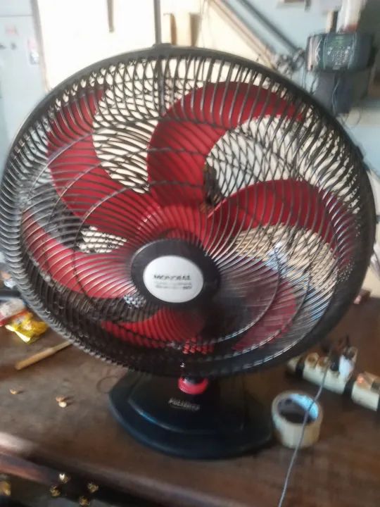 Ventilador de Mesa Mondial 30cm - Usado - Foto 3