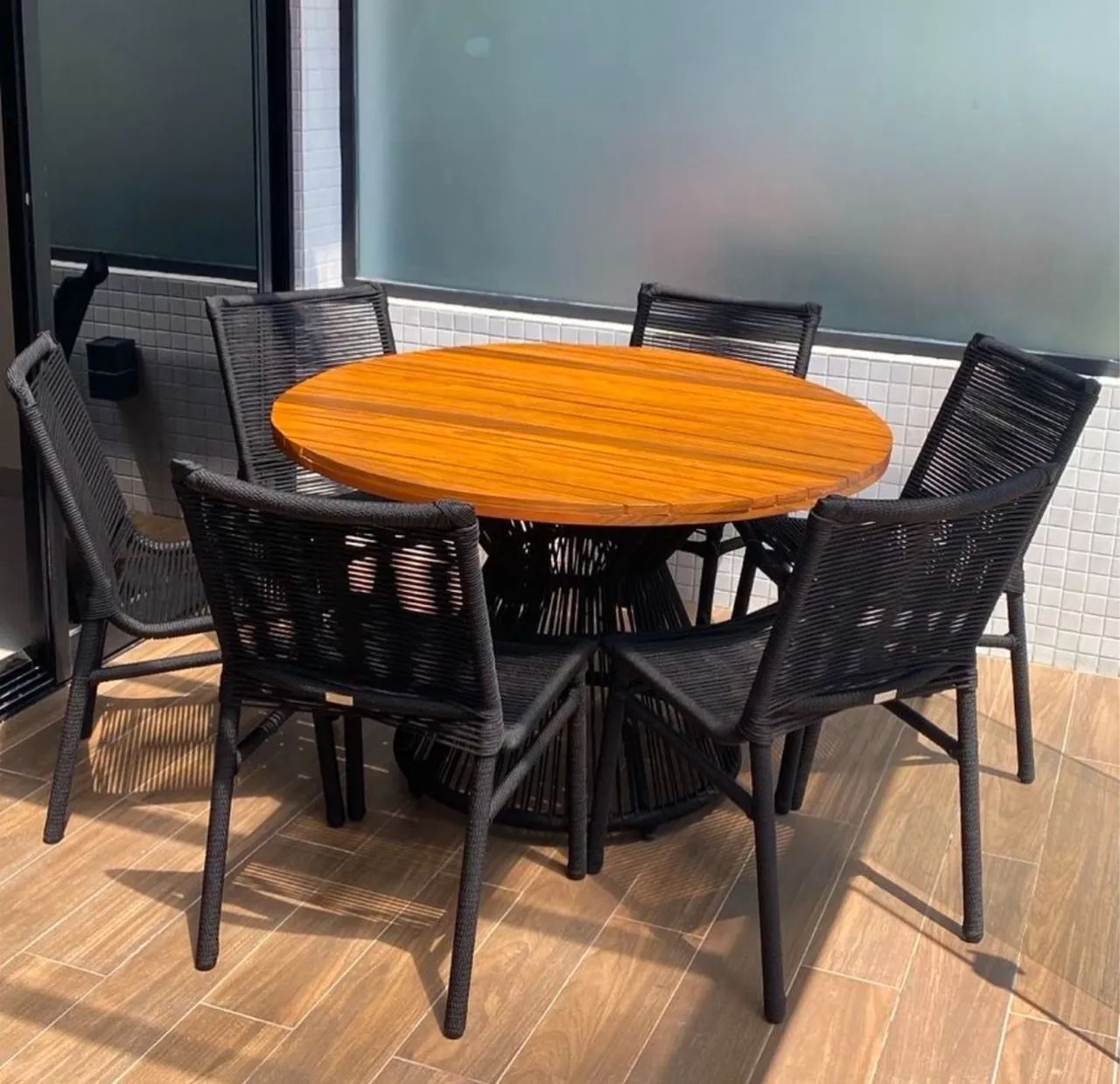 Mesa de 6 cadeiras em corda náutica 