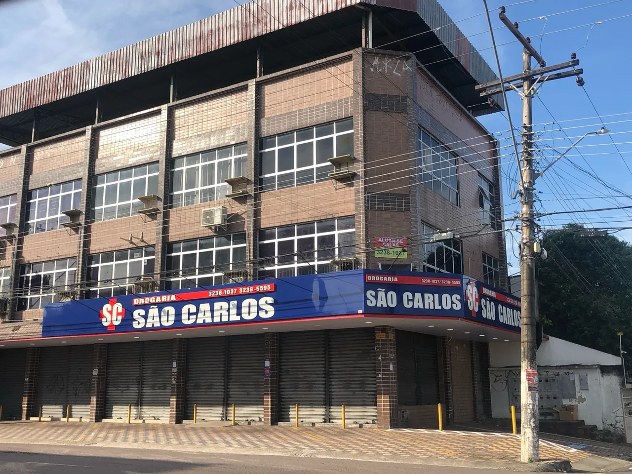 Salas Comerciais com banheiro