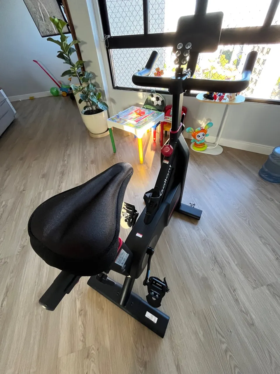 Bicicleta Ergométrica Bluetooth - Ótimo Estado