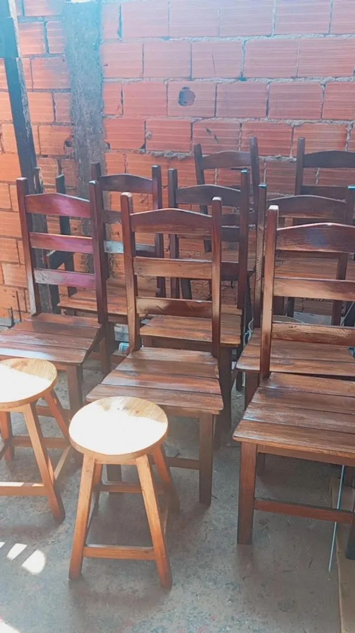 Cadeiras de eucalipto envernizado  - Foto 2