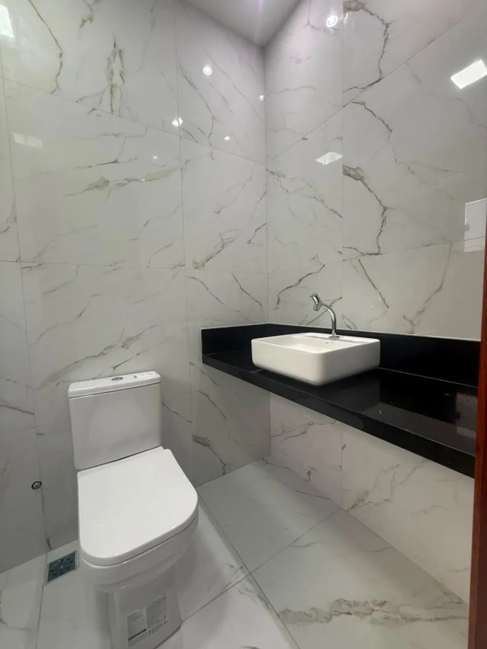 Condomínio Ecoville 1 - Casa Térrea 3/4 com 2 suítes de 120 m², 2 vagas por 680.000,00 - Foto 12