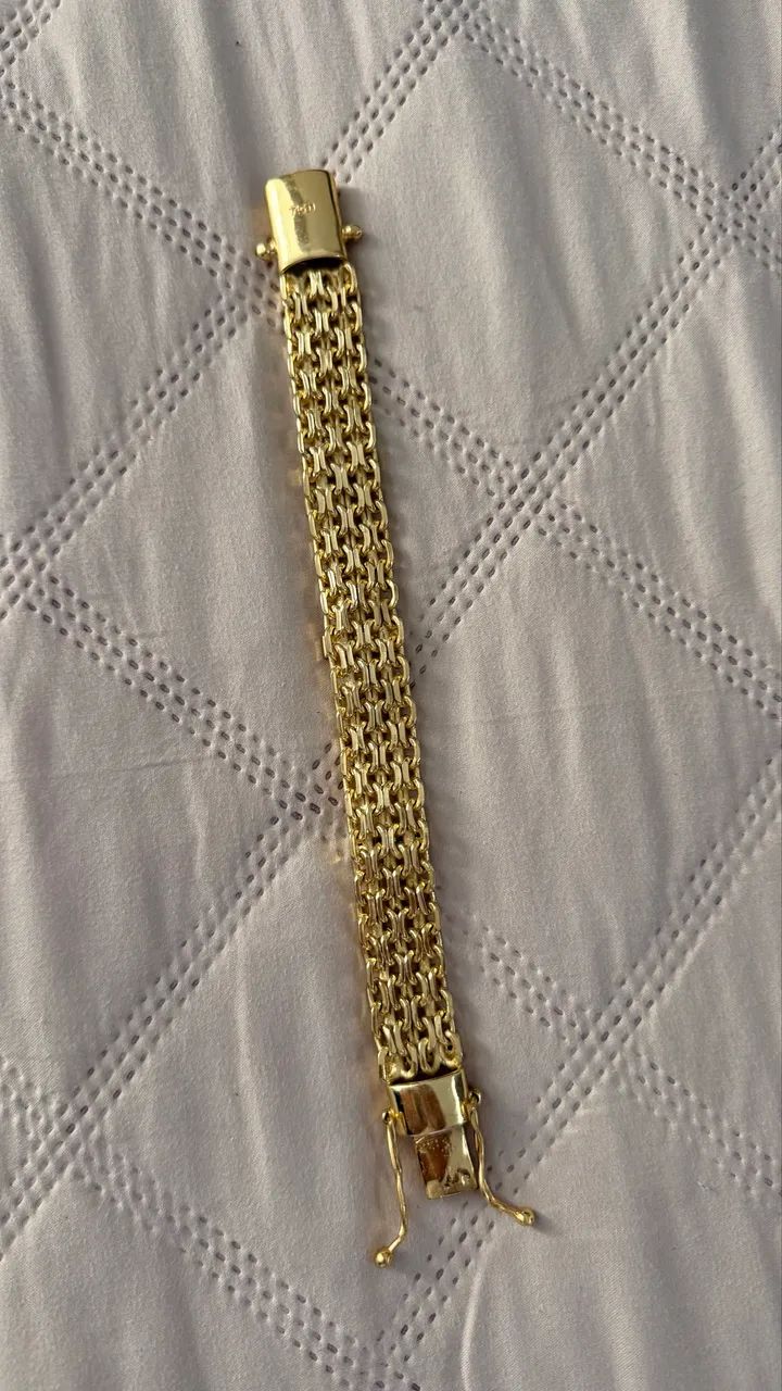 Pulseira banhada a ouro 