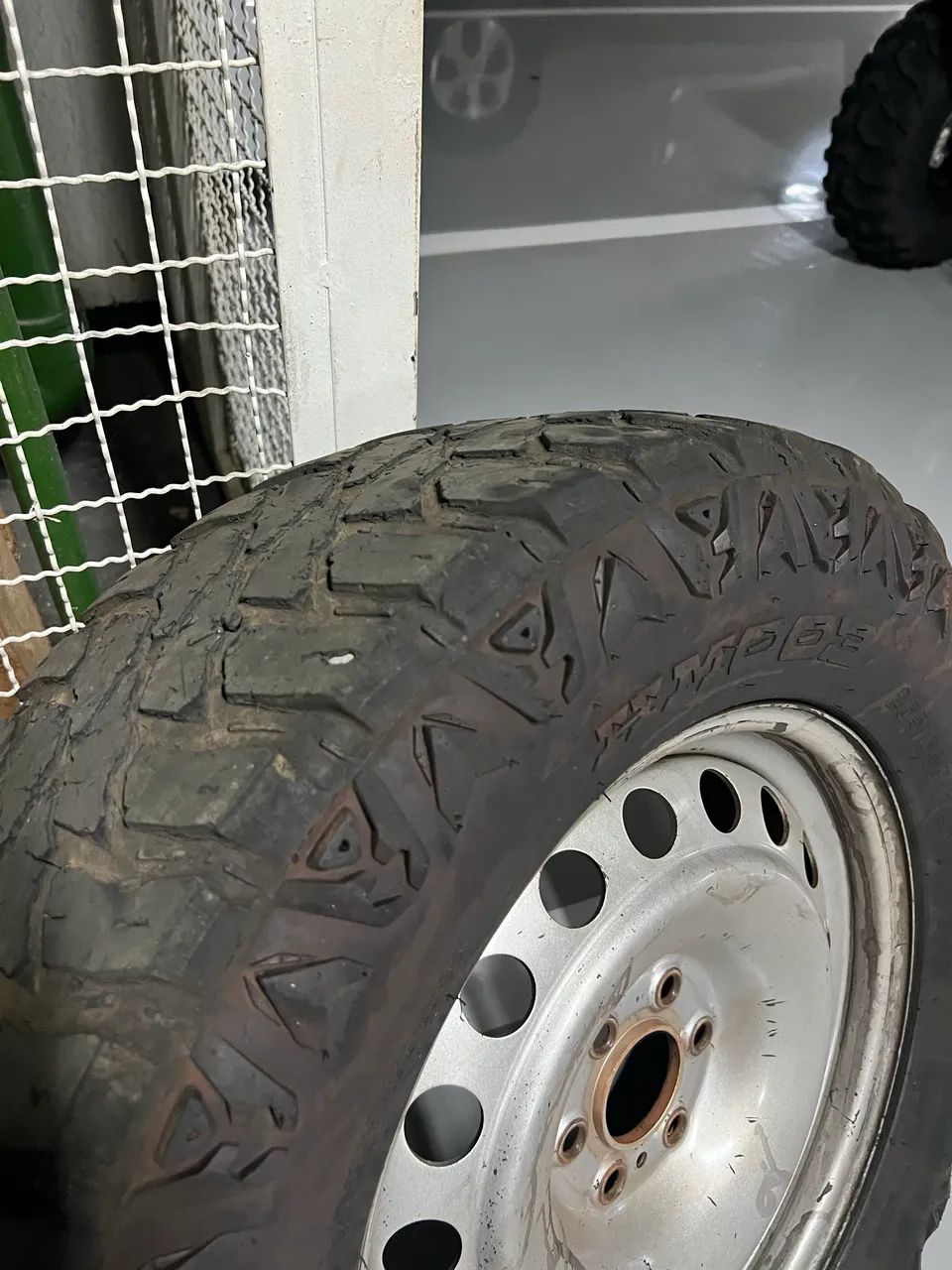 Pneus usados frontier 22/23  - Foto 4