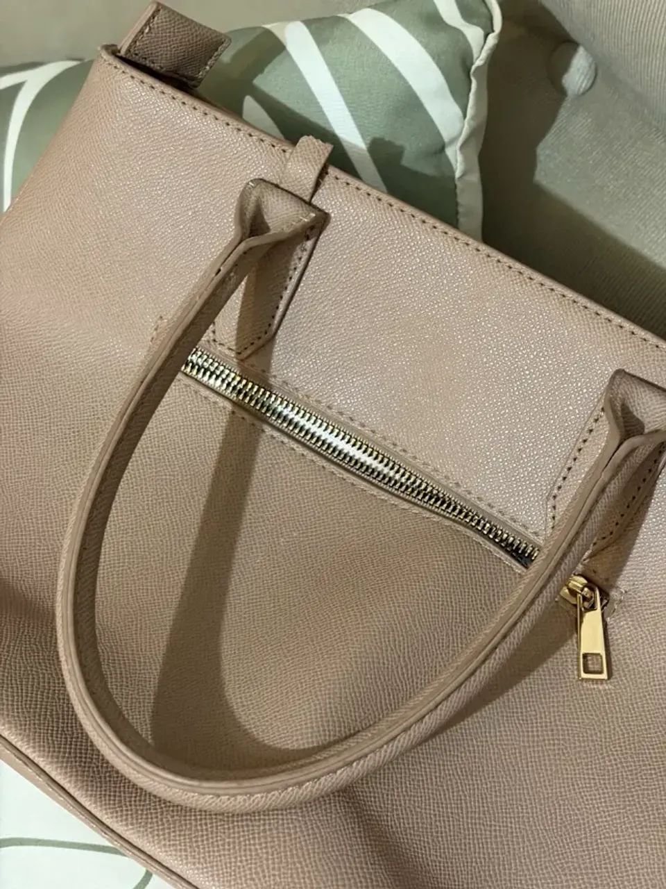 Bolsa Mão Essentials - Le Postiche - Foto 3