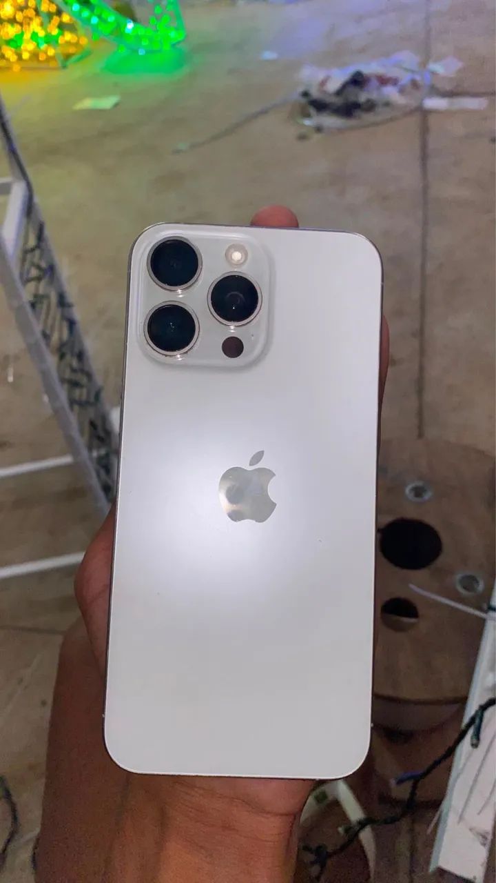 iPhone 15 pro Marx  - Foto 2