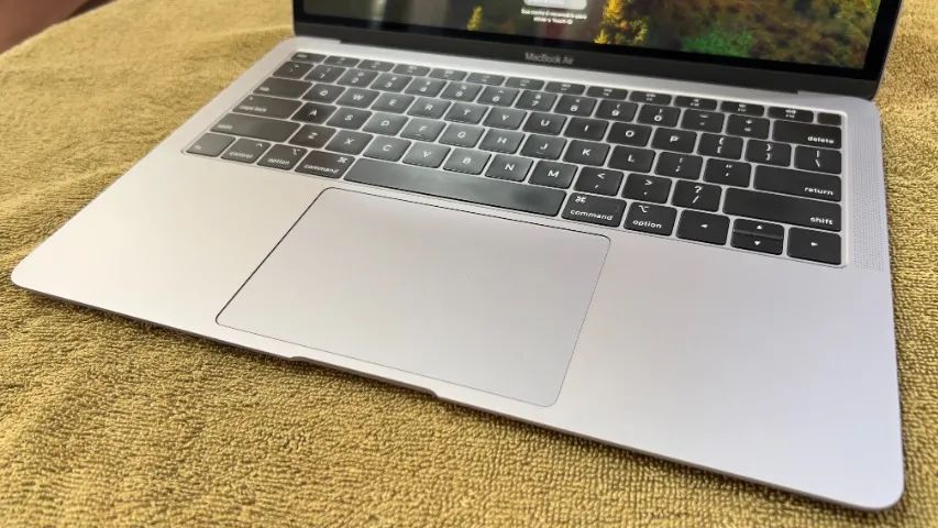 MacBook Air 13