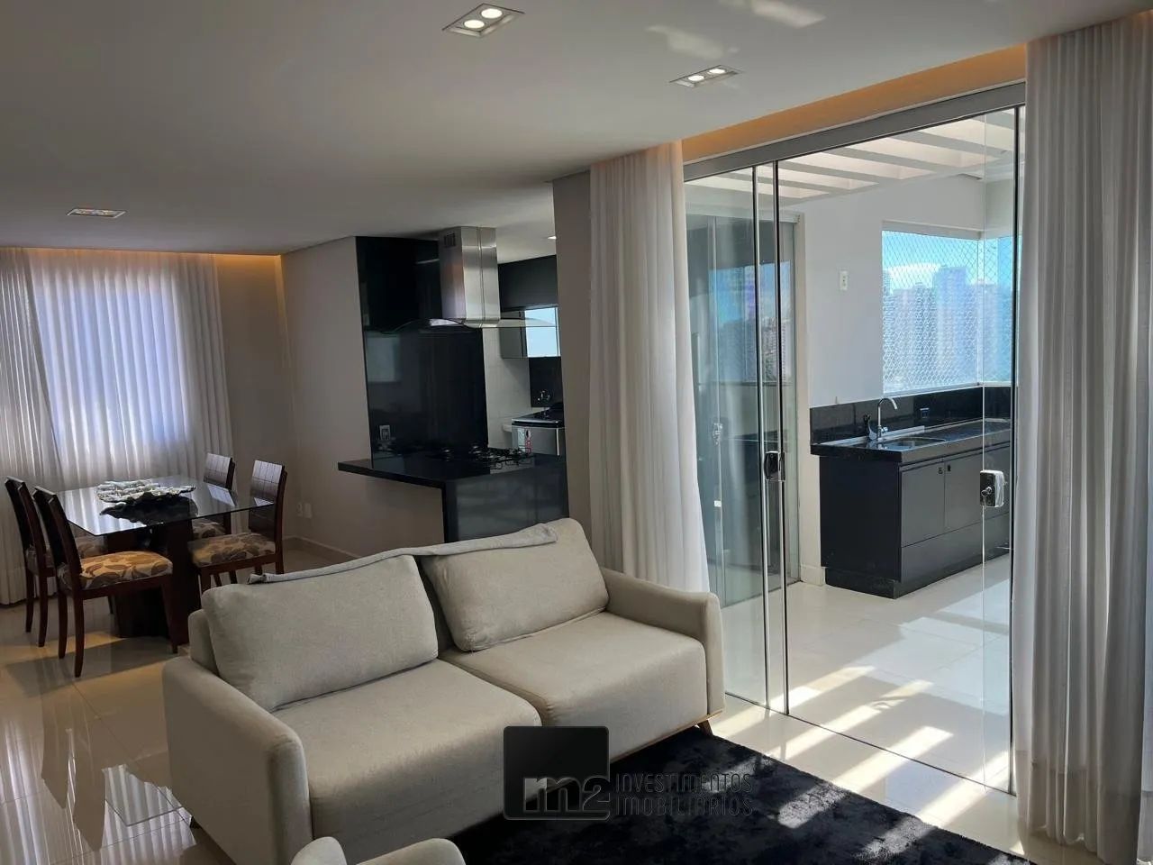 Apartamento Duplex, 2 suítes, mobiliado e decorado - Foto 5