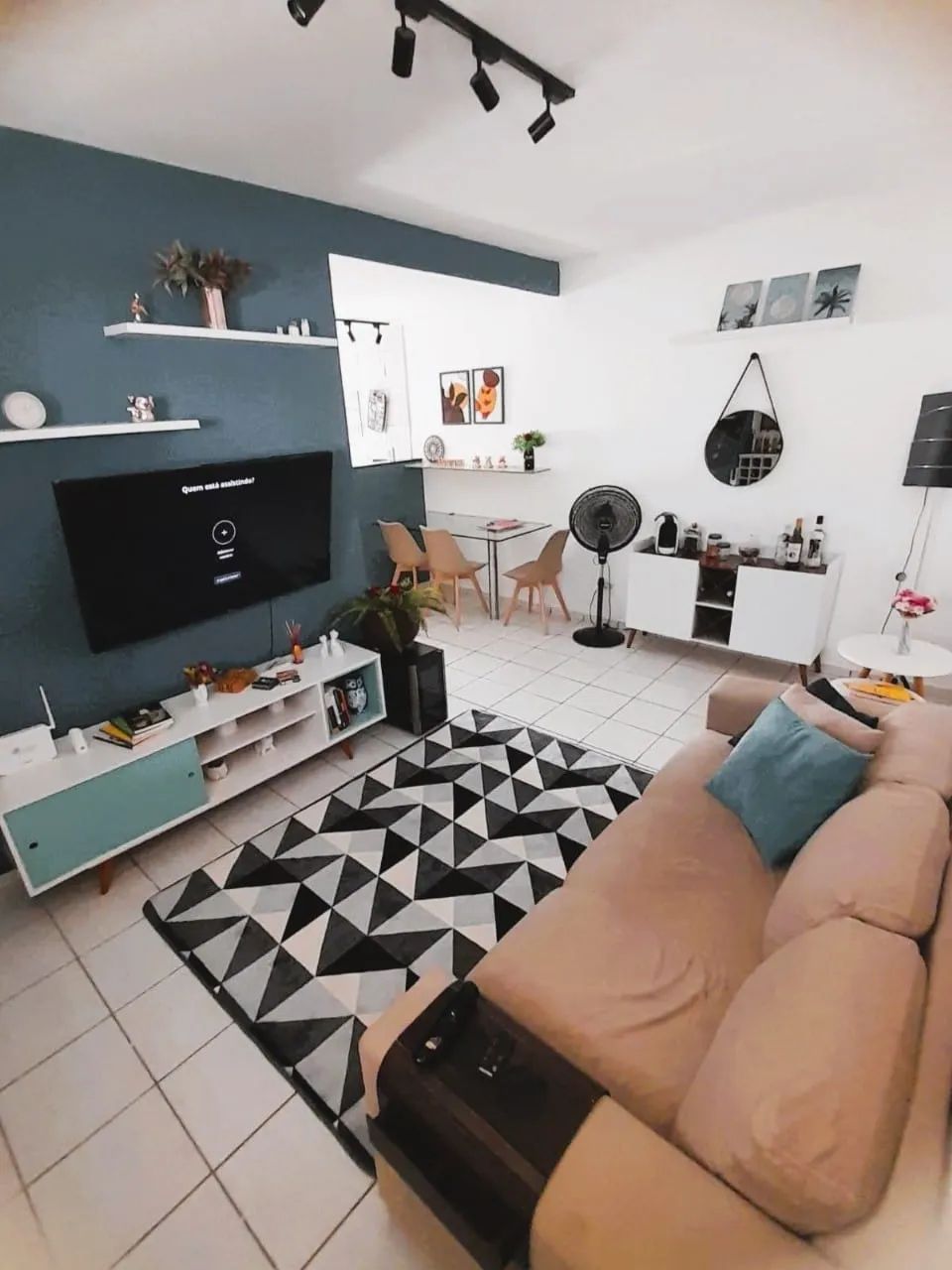 Apartamento Mobiliado de 1 Quarto para Alugar no Edifício Donald em Lagoa - Foto 2