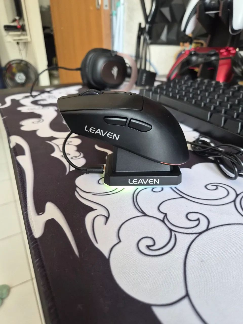 Mouse gamer sem fio com dock de carregamento  - Foto 2