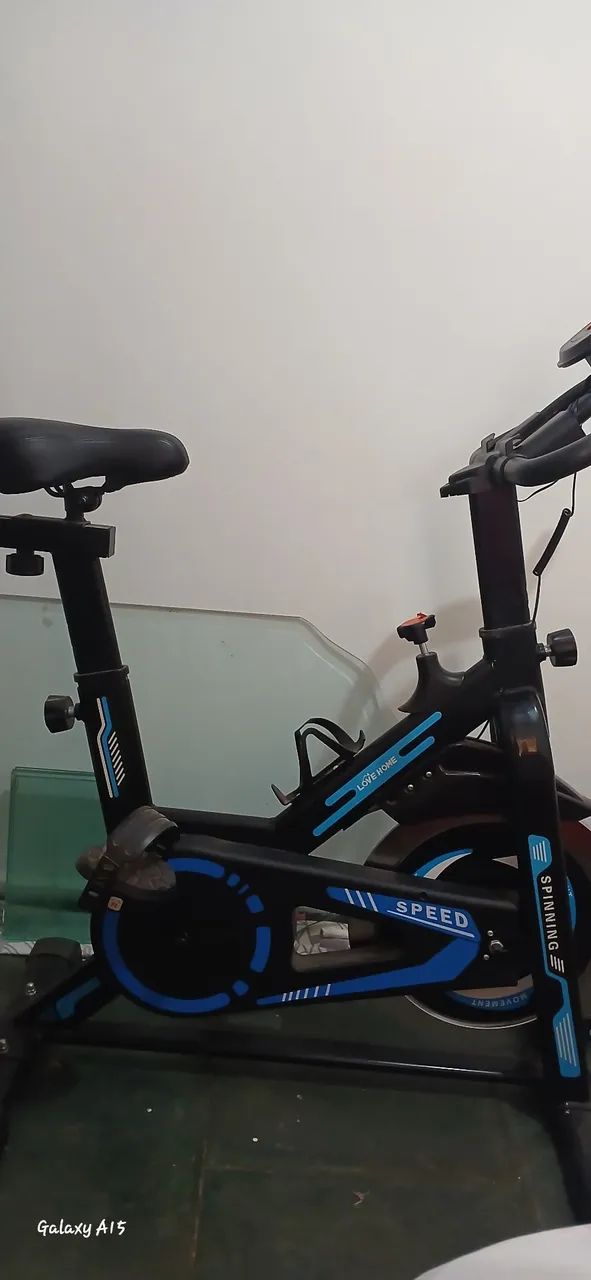 Bicicleta ergometrica semi nova  - Foto 2