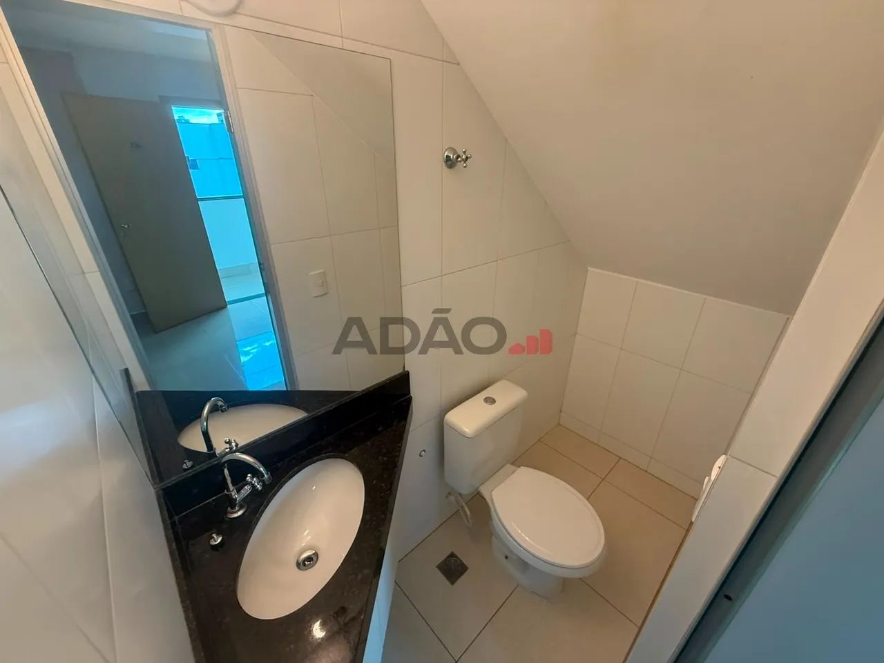 DUPLEX COM 2 SUÍTES PRÓXIMO AO SHOPPING FLAMBOYANT Apartamento Duplex com 2 Quarto(s) e 3  - Foto 4